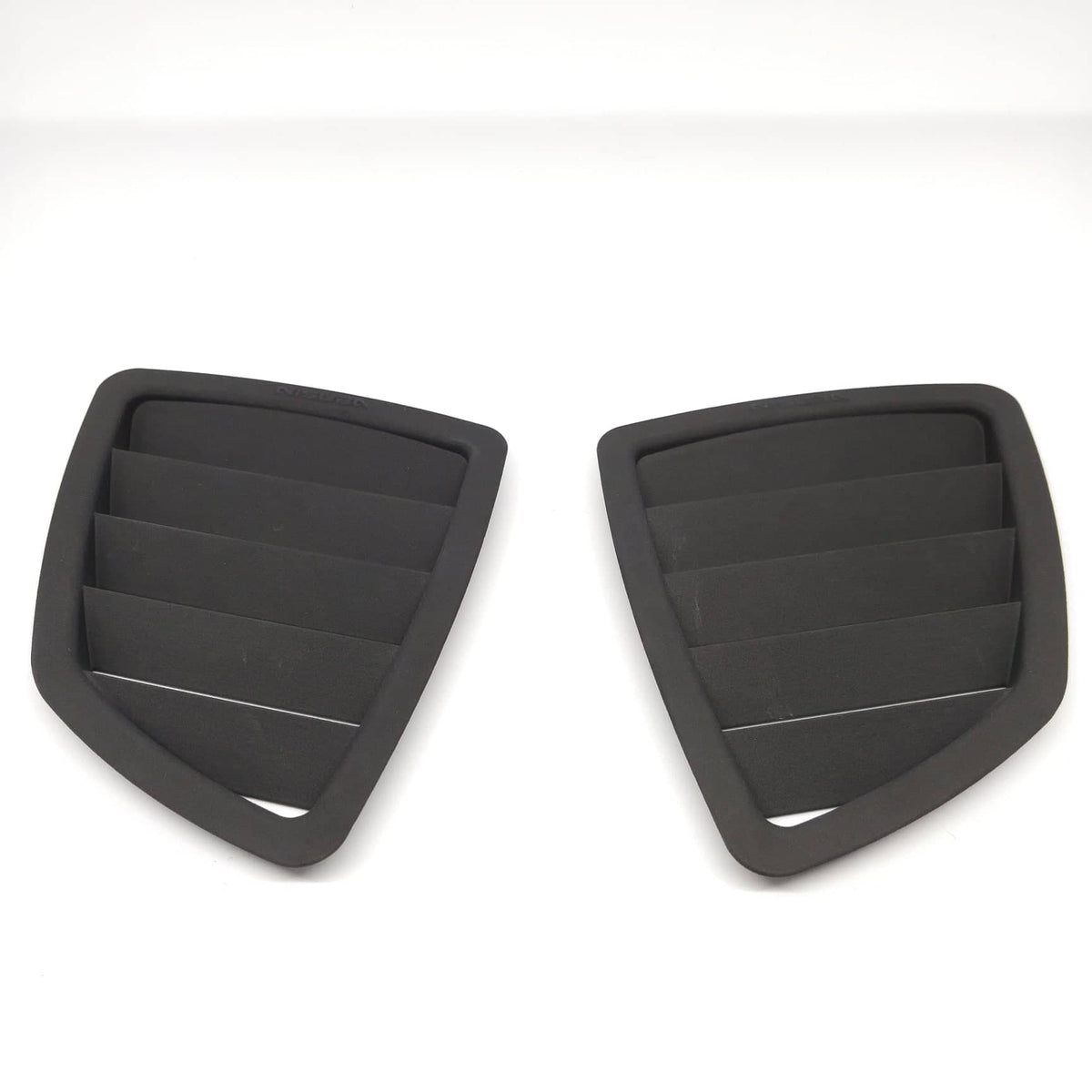 Salidas de aire Nisuba 140 x 120 mm (pareja)