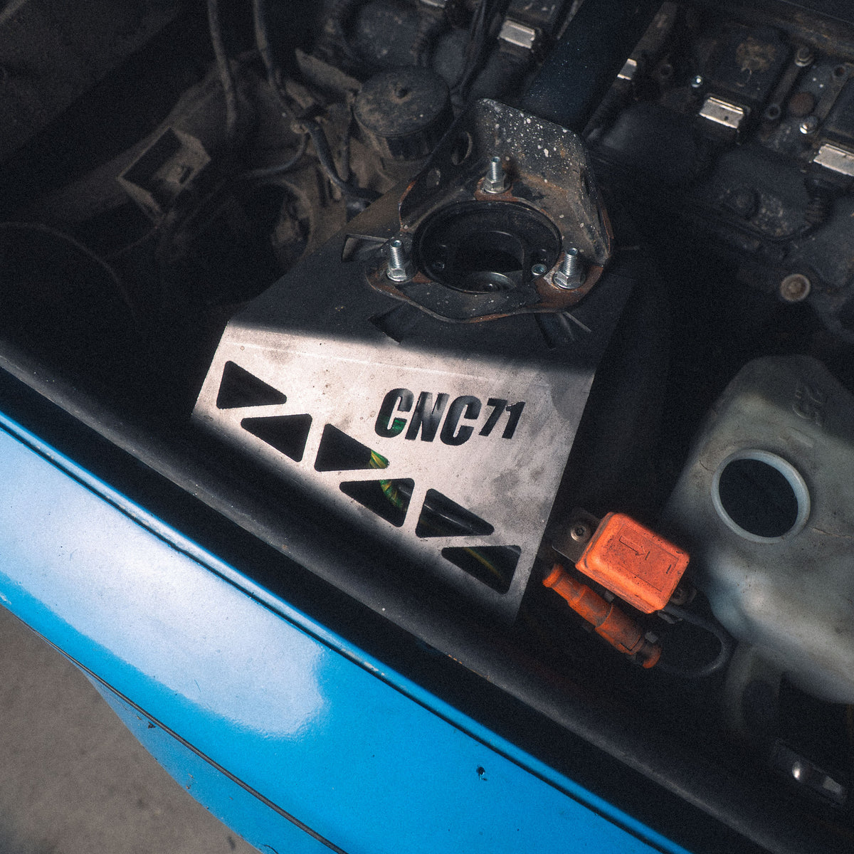 Refuerzos De Torreta Delantera CNC71 Para Bmw E36
