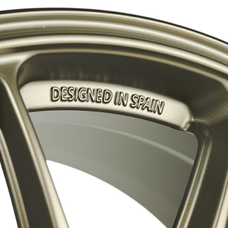 Llantas Racing Division VR5 18″