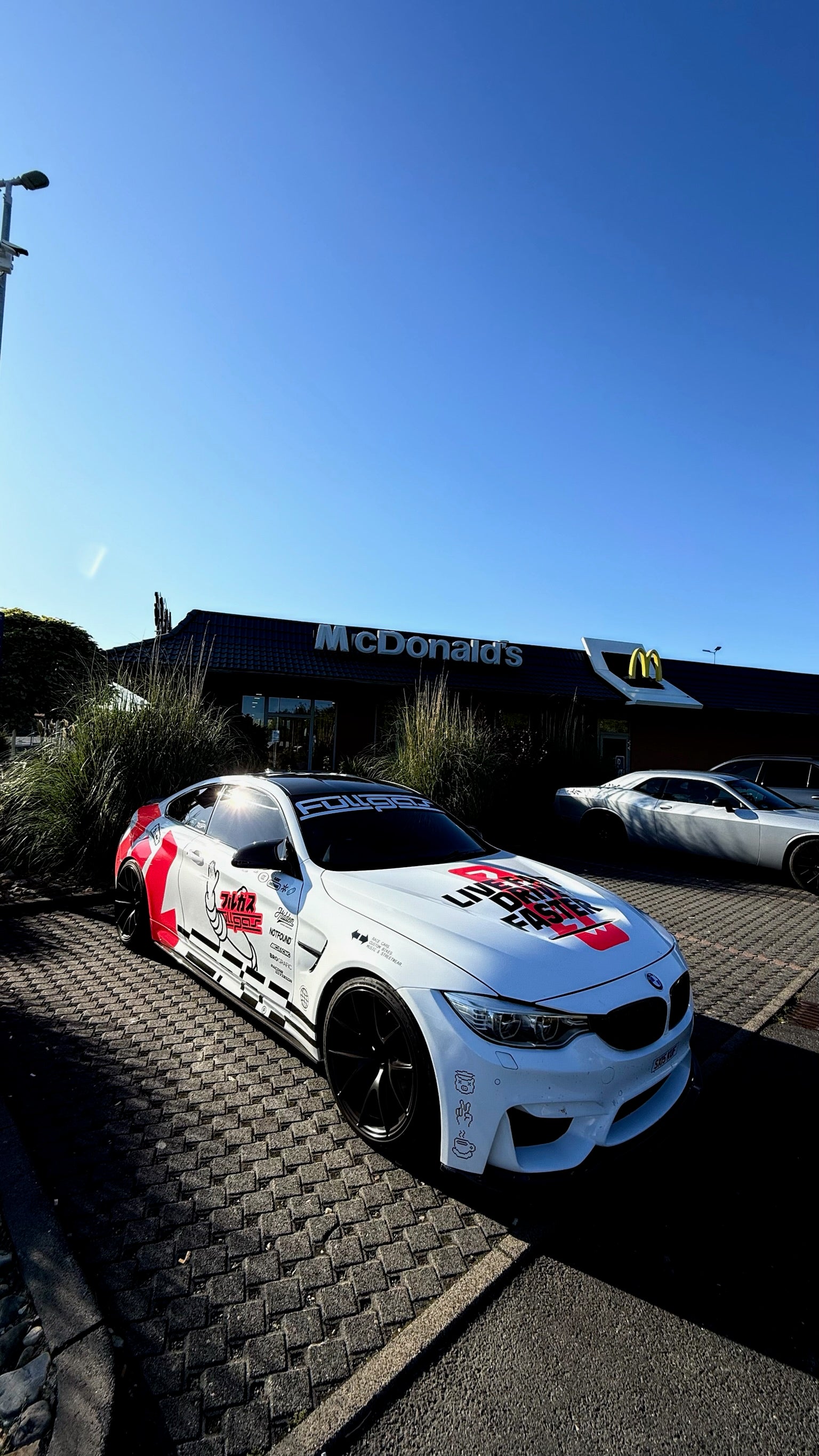 Taller FULLGAS de coches modificados en Montgat Barcelona