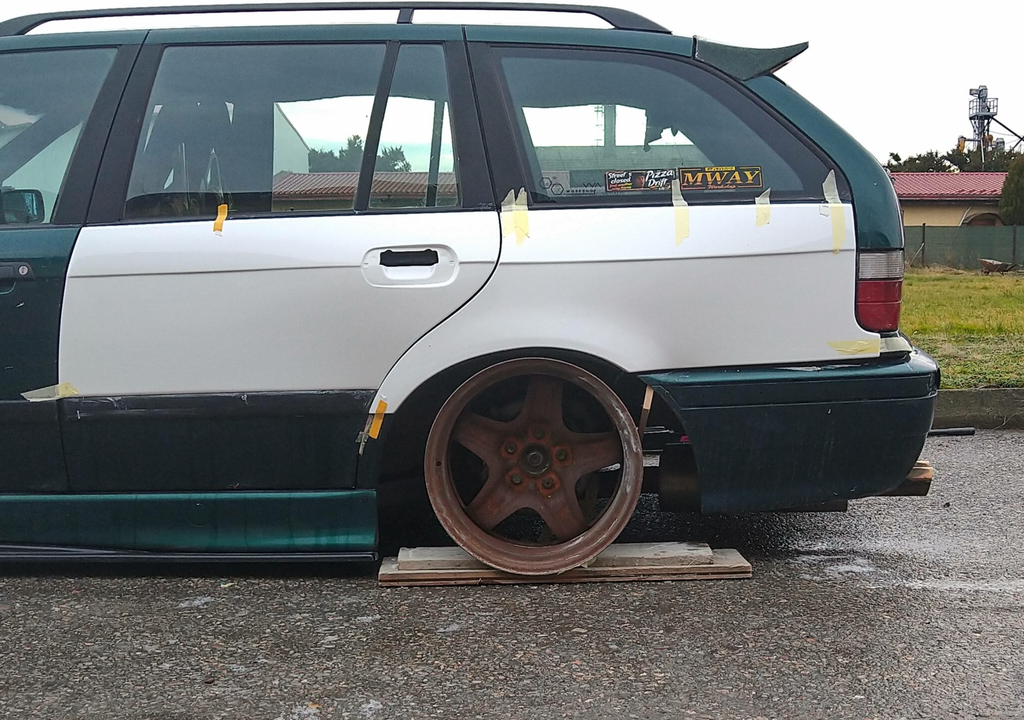 KIT ALETAS BMW E36 TOURING - FULL GAS