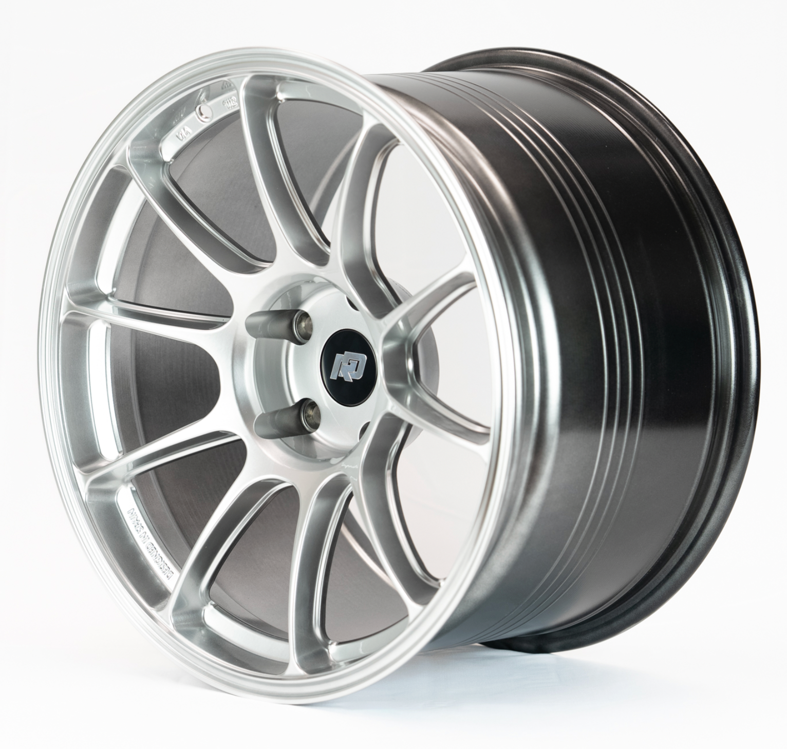 LLANTA RACING DIVISION VR5 18" - FULL GAS