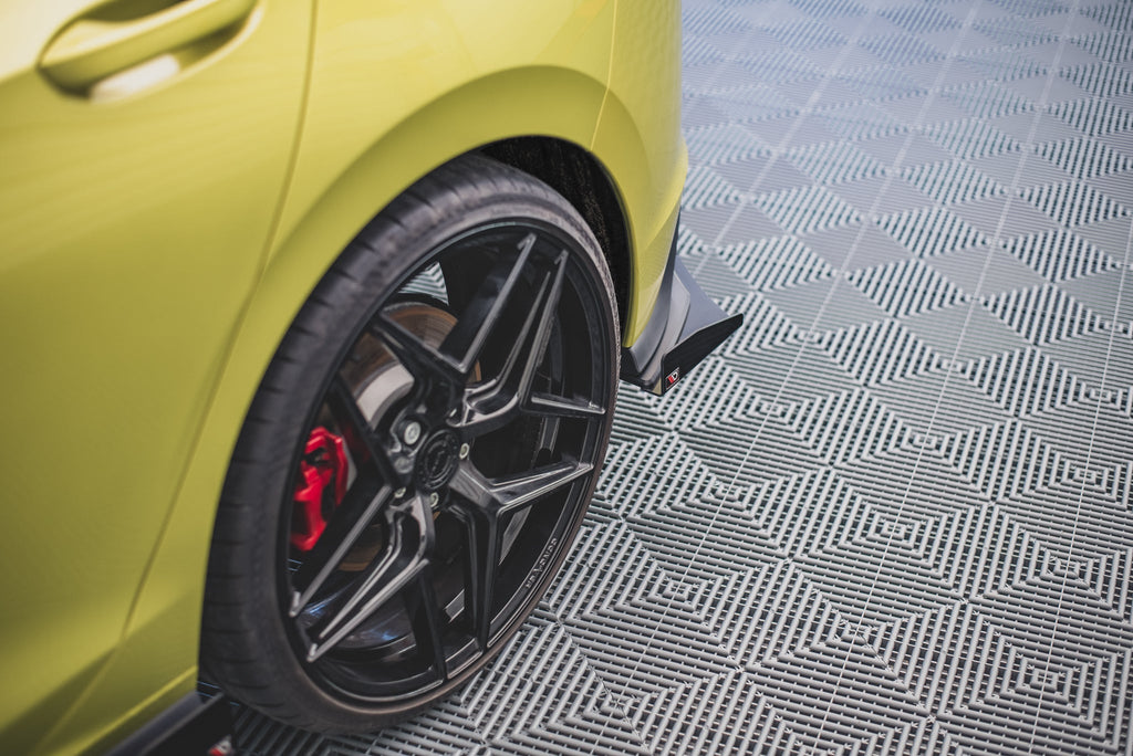 Splitters laterales traseros Street Pro + Flaps Volkswagen Golf GTI Clubsport Mk8
