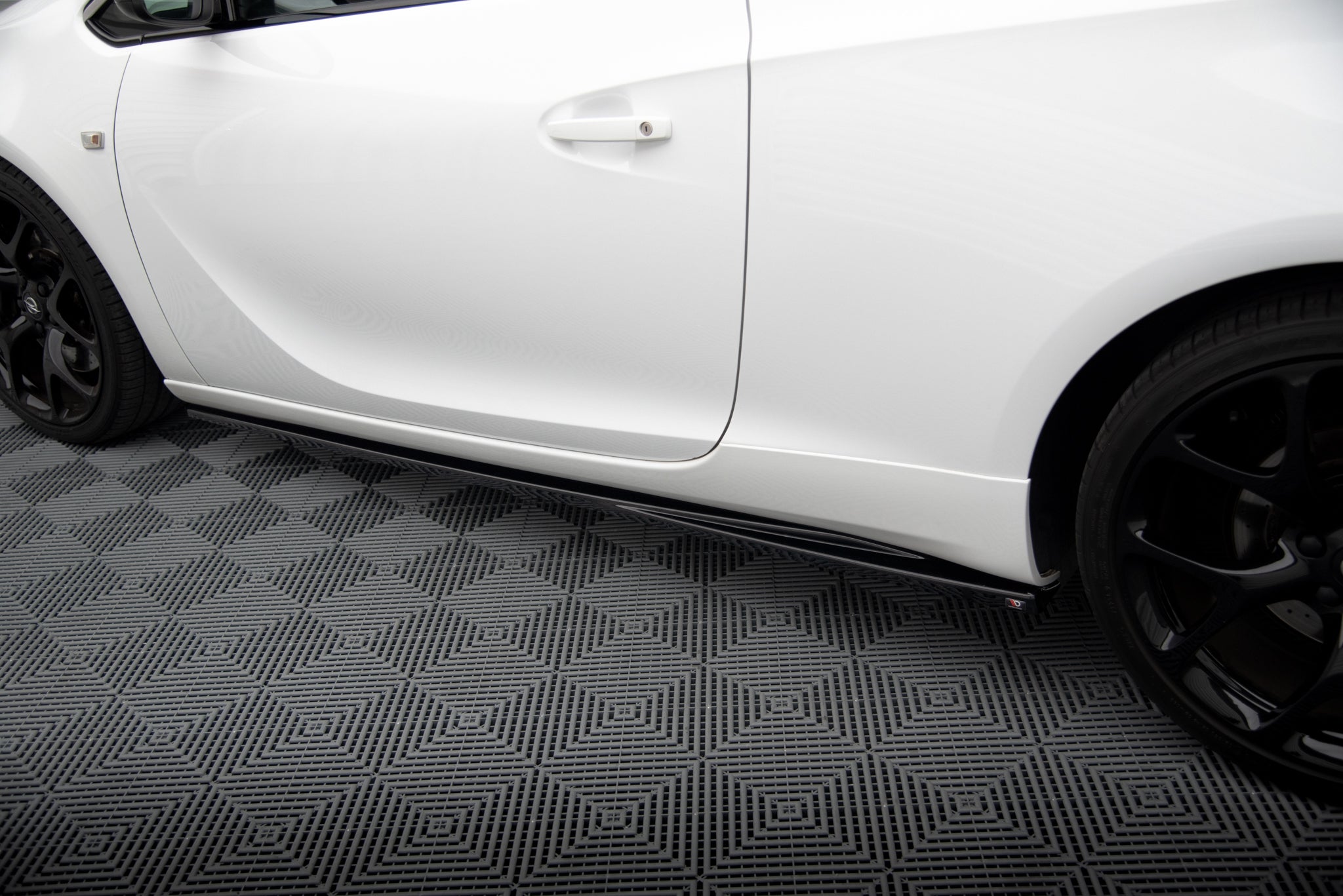 Taloneras Opel Astra OPC GTC J
