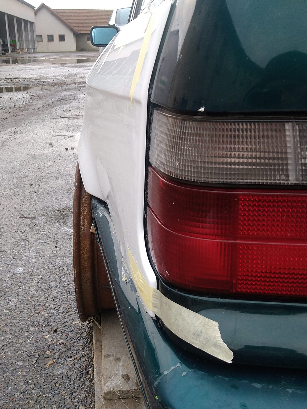 KIT ALETAS BMW E36 TOURING - FULL GAS