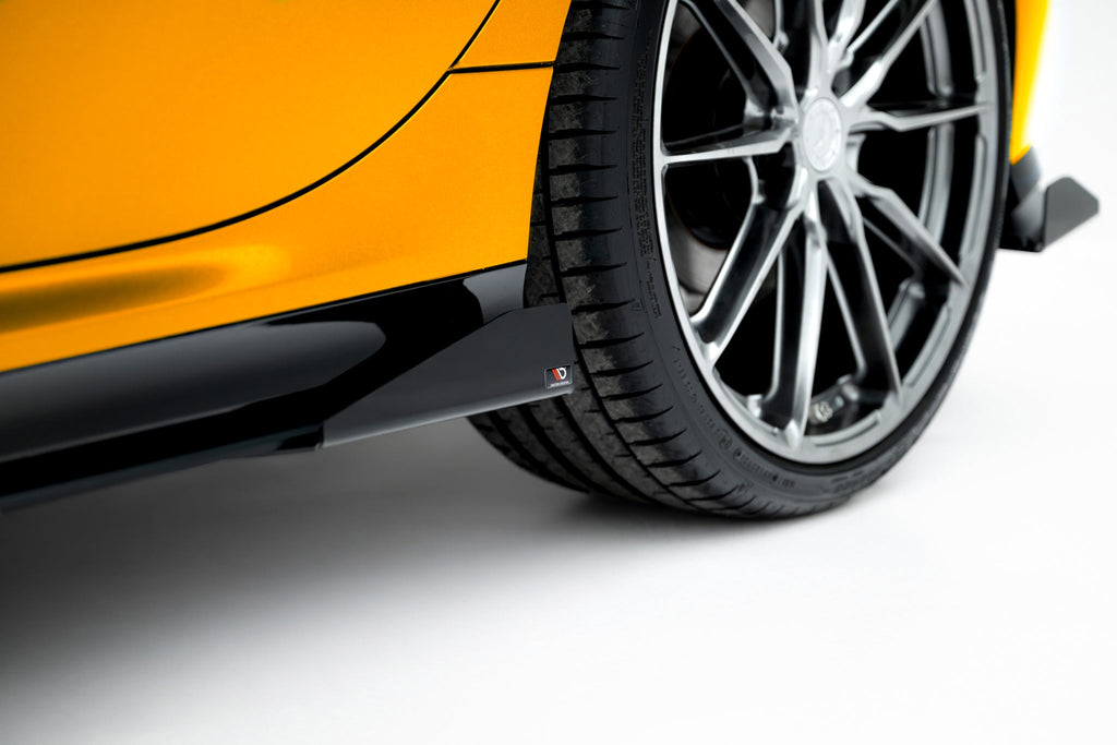 Taloneras Street Pro + Flaps BMW Serie 1 M-Pack F70