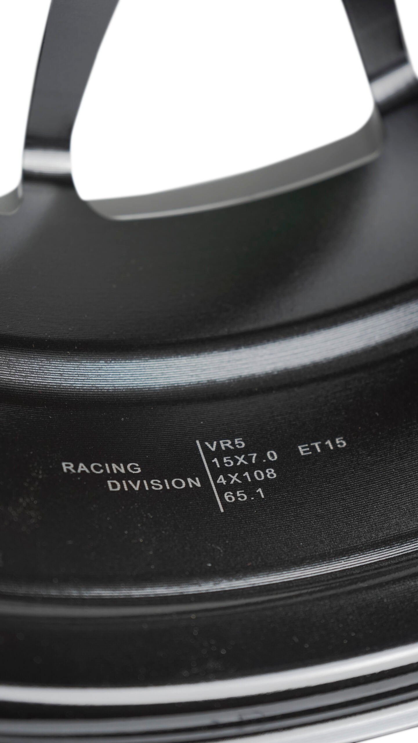 Llantas Racing Division VR5 15″