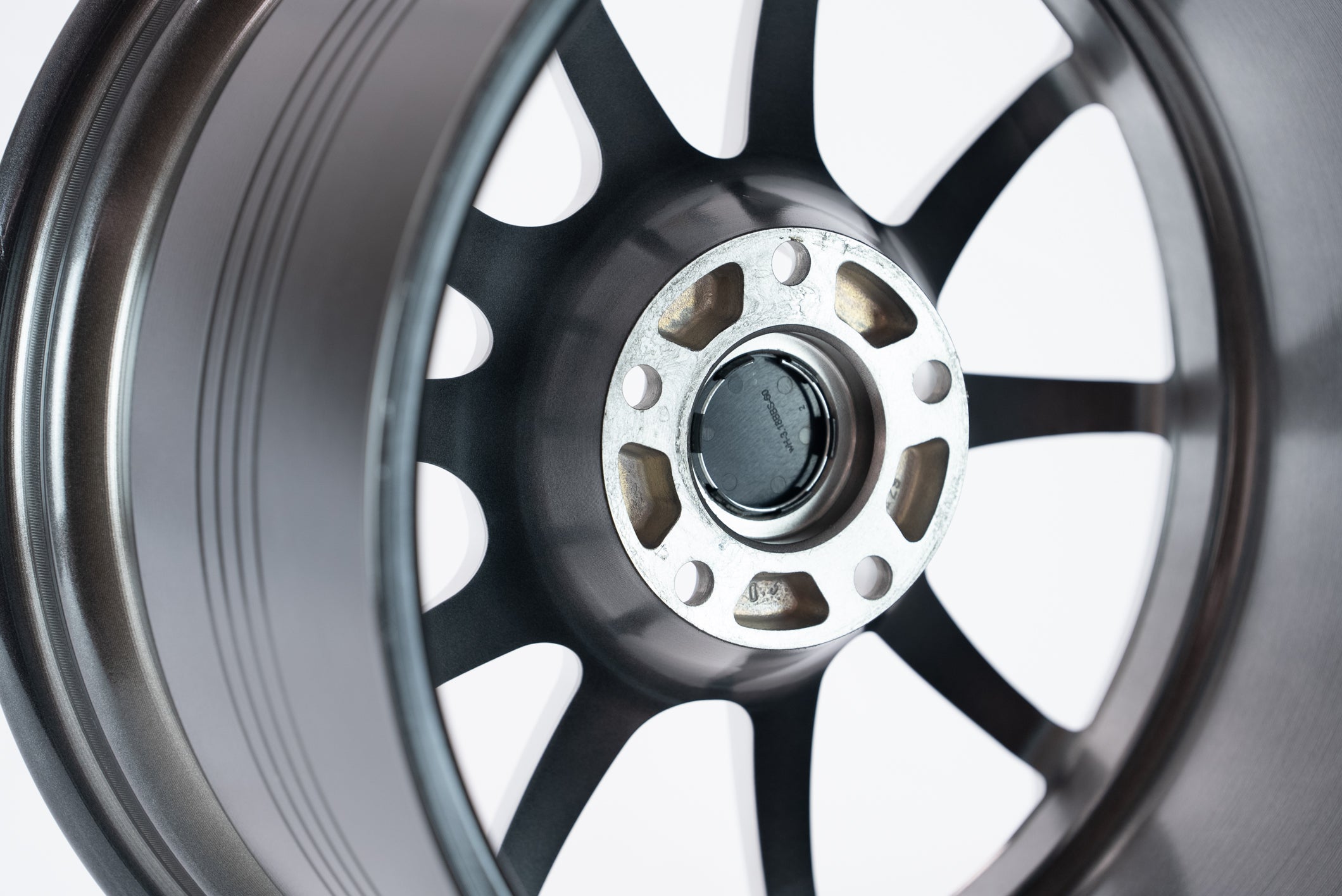 Llantas Racing Division VR5 18″ M-SPEC