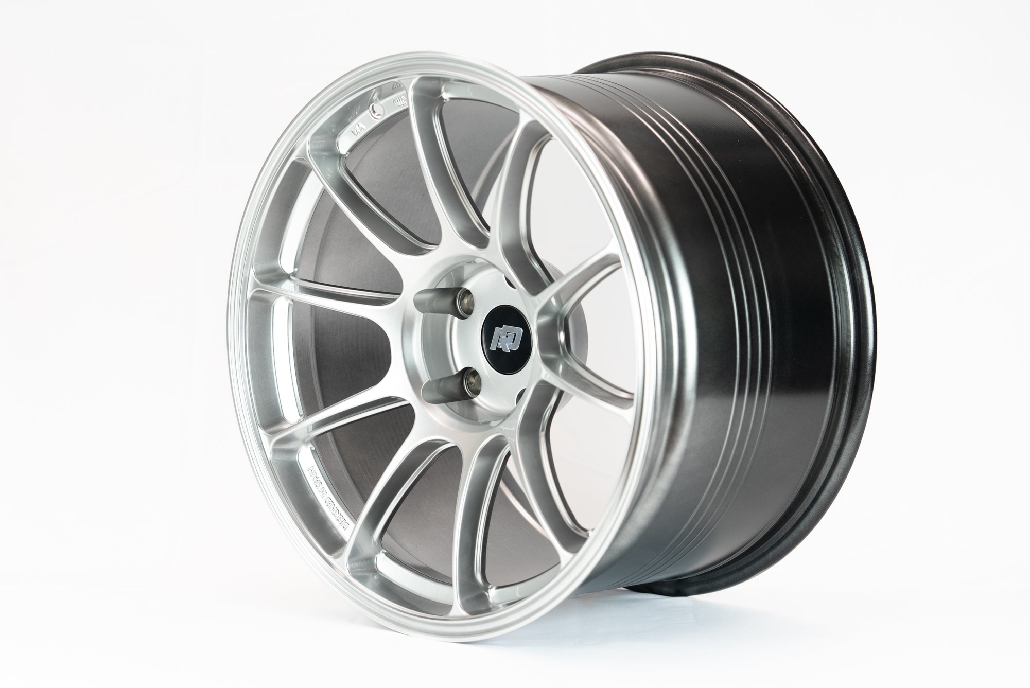 Llantas Racing Division VR5 18″ M-SPEC