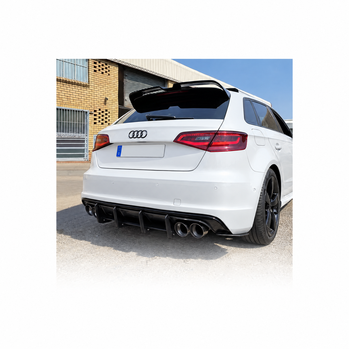 Alerón look Oettinger negro brillo Audi A3 8V montado