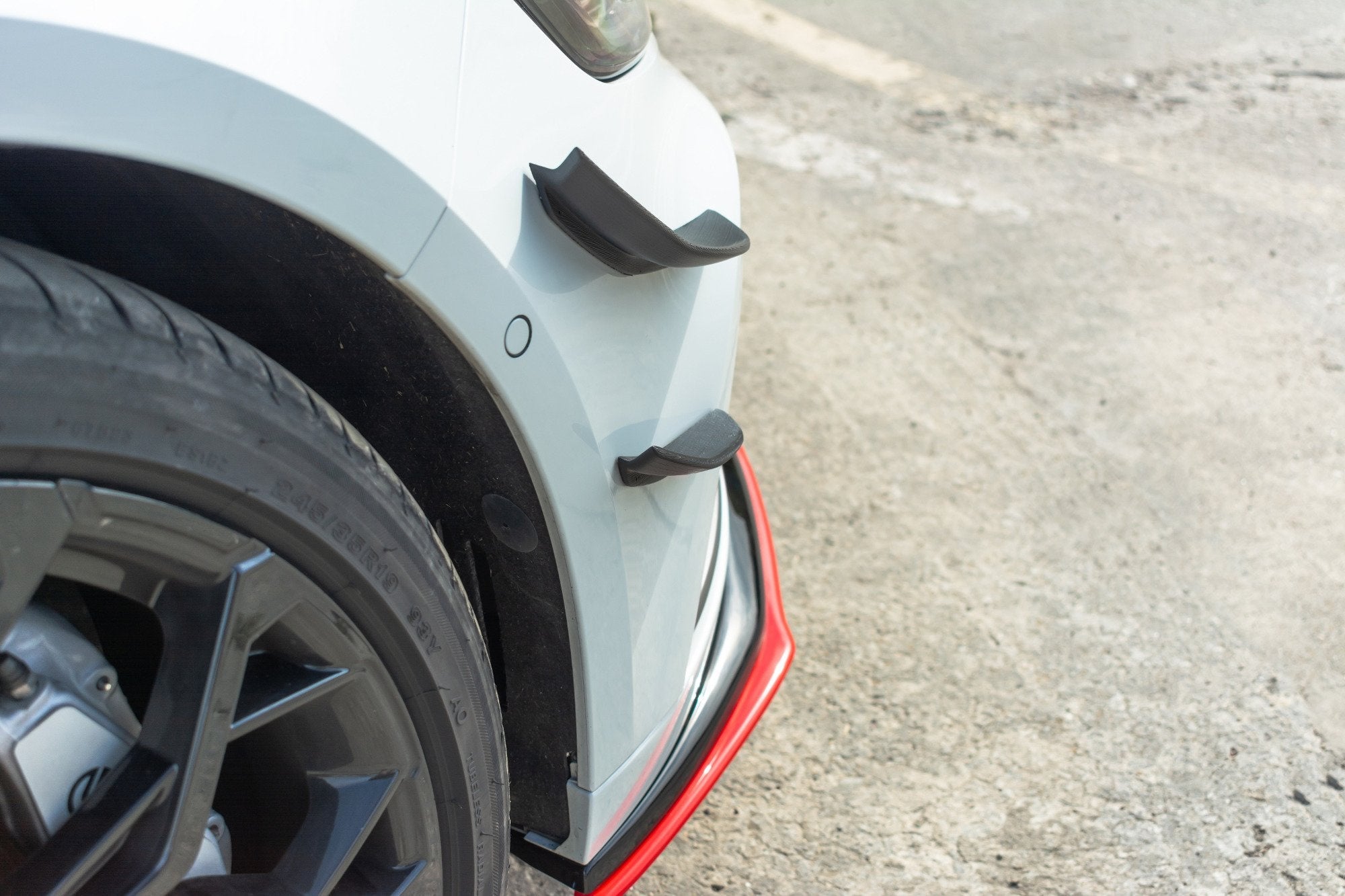 Canards (Deflectores laterales parachoques) Renault Mégane IV RS