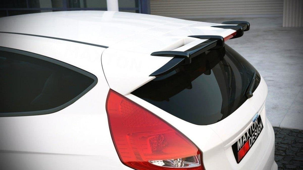 Añadido de spoiler dachowego Ford Fiesta ST Mk7 Facelift