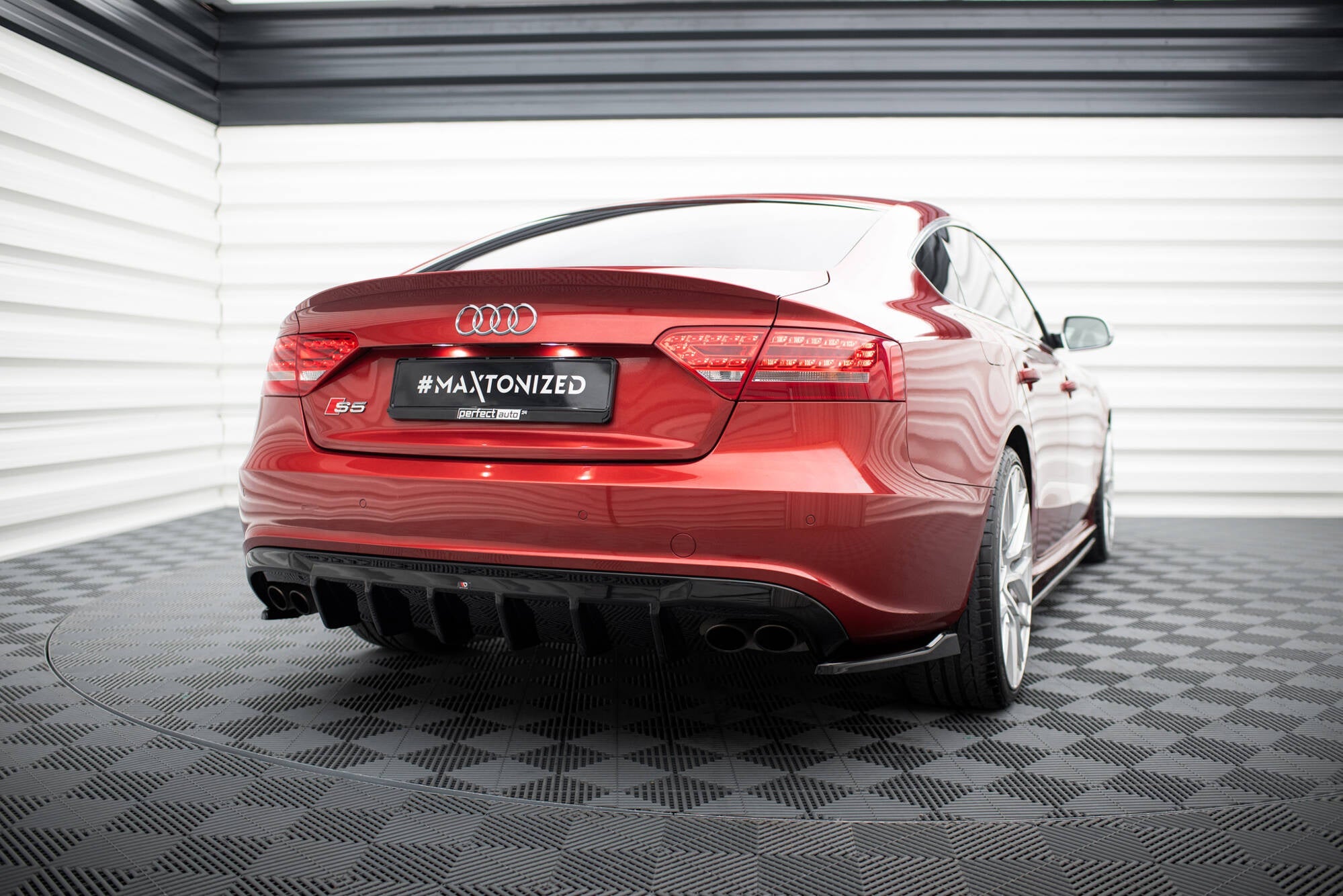 Difusor Audi S5 Sportback 8T