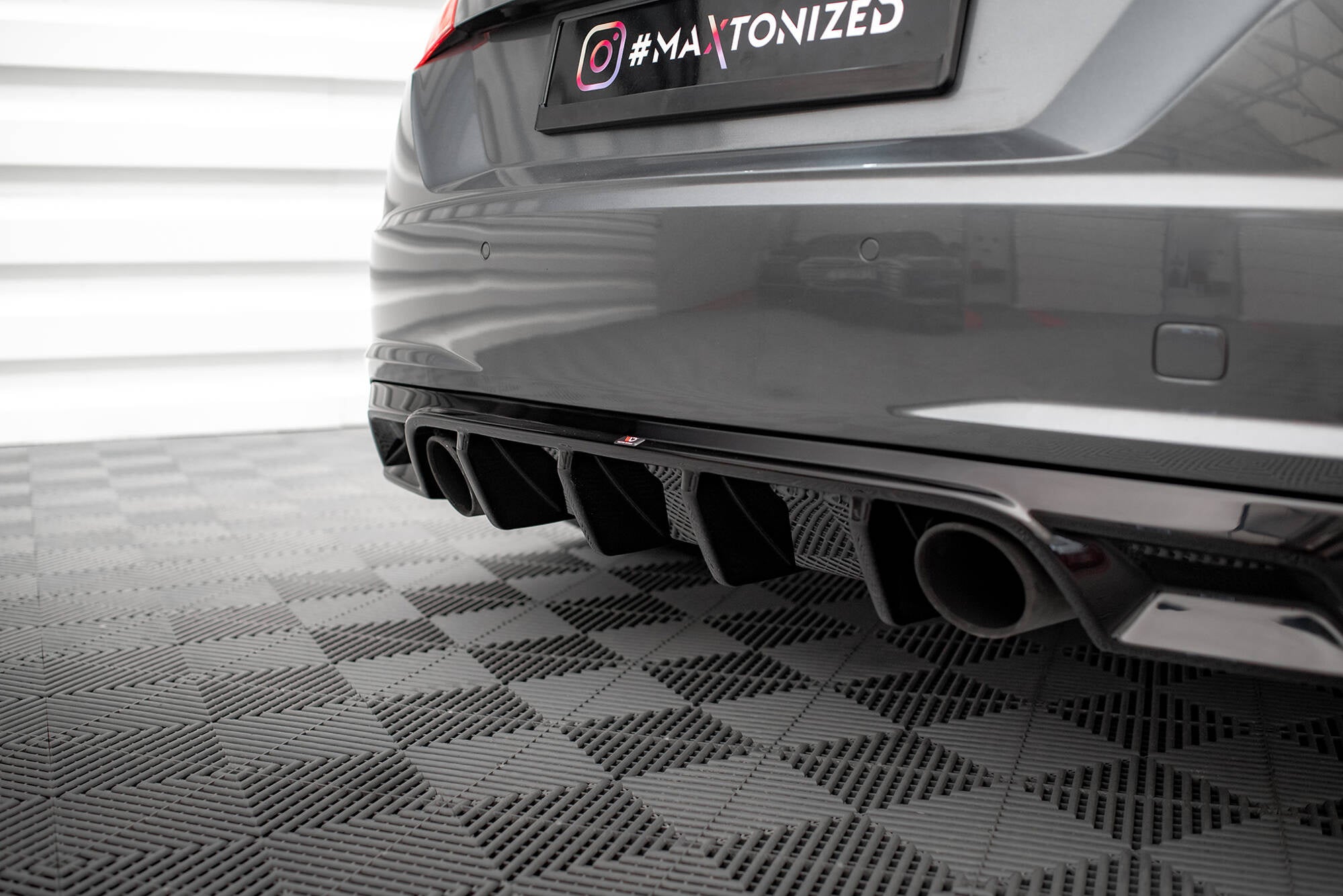Difusor Audi TT S-Line 8S
