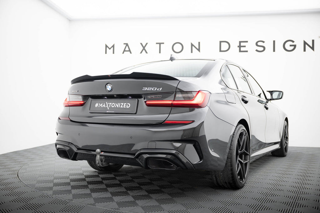 BMW M340i G20 G21 diffuser compatible with towbar