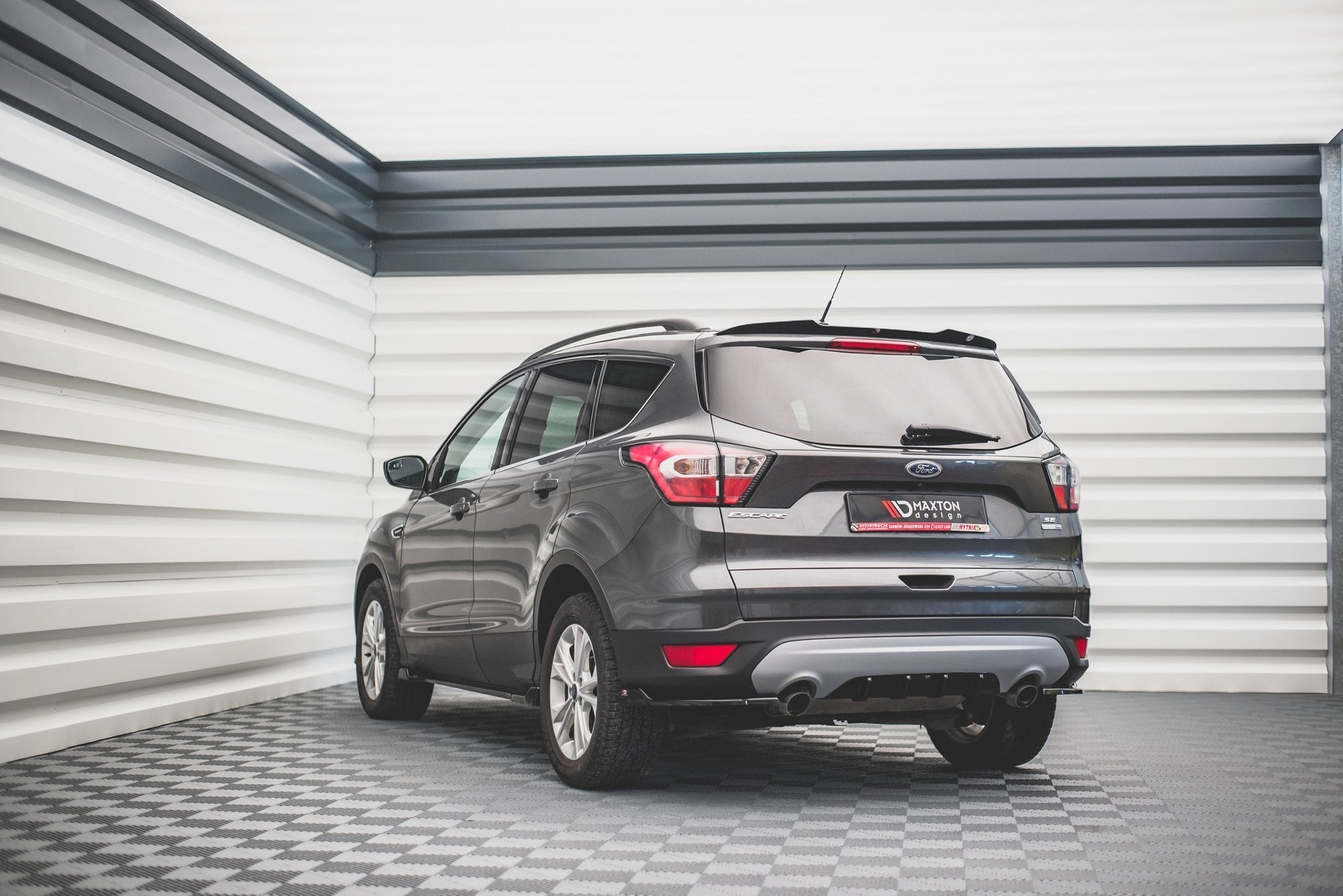Difusor Ford Escape Mk3