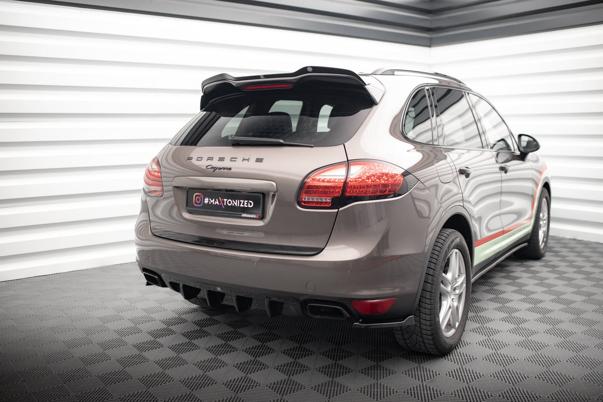 Difusor Porsche Cayenne Turbo / Standard Mk2
