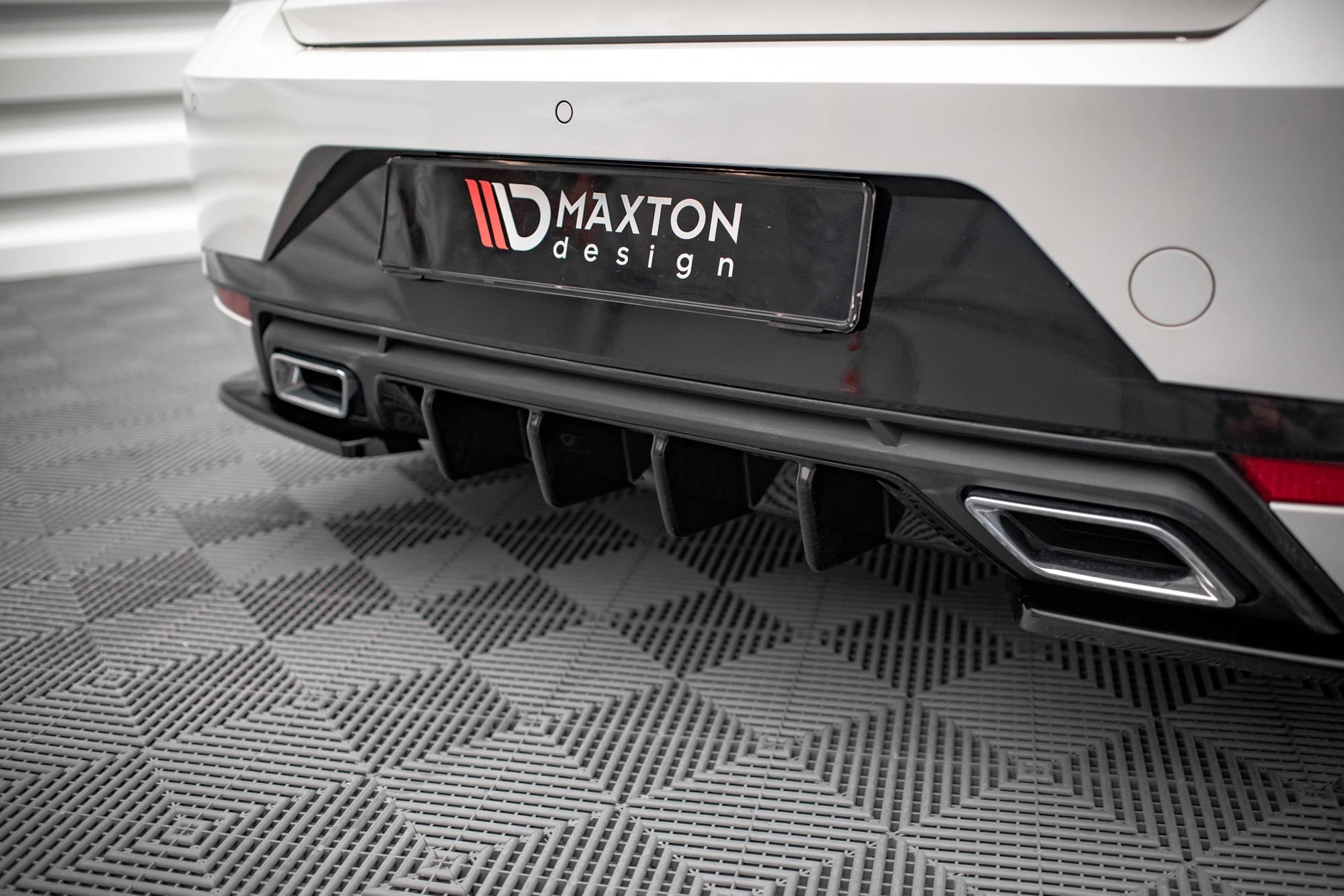 Difusor Seat Ibiza FR Mk5