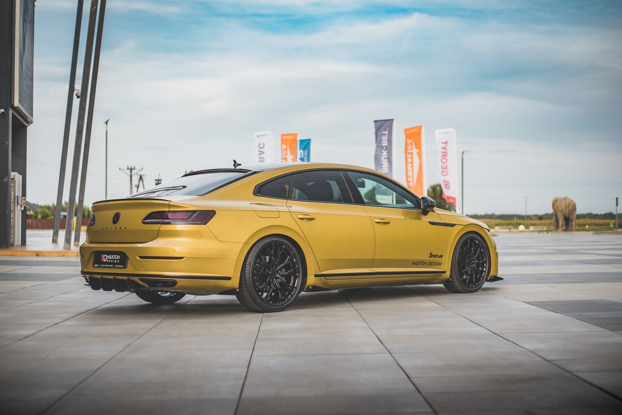 añadido trasero Street Pro + Flaps Volkswagen Arteon R-Line Berlina / Sedán / Shooting Brake Mk1