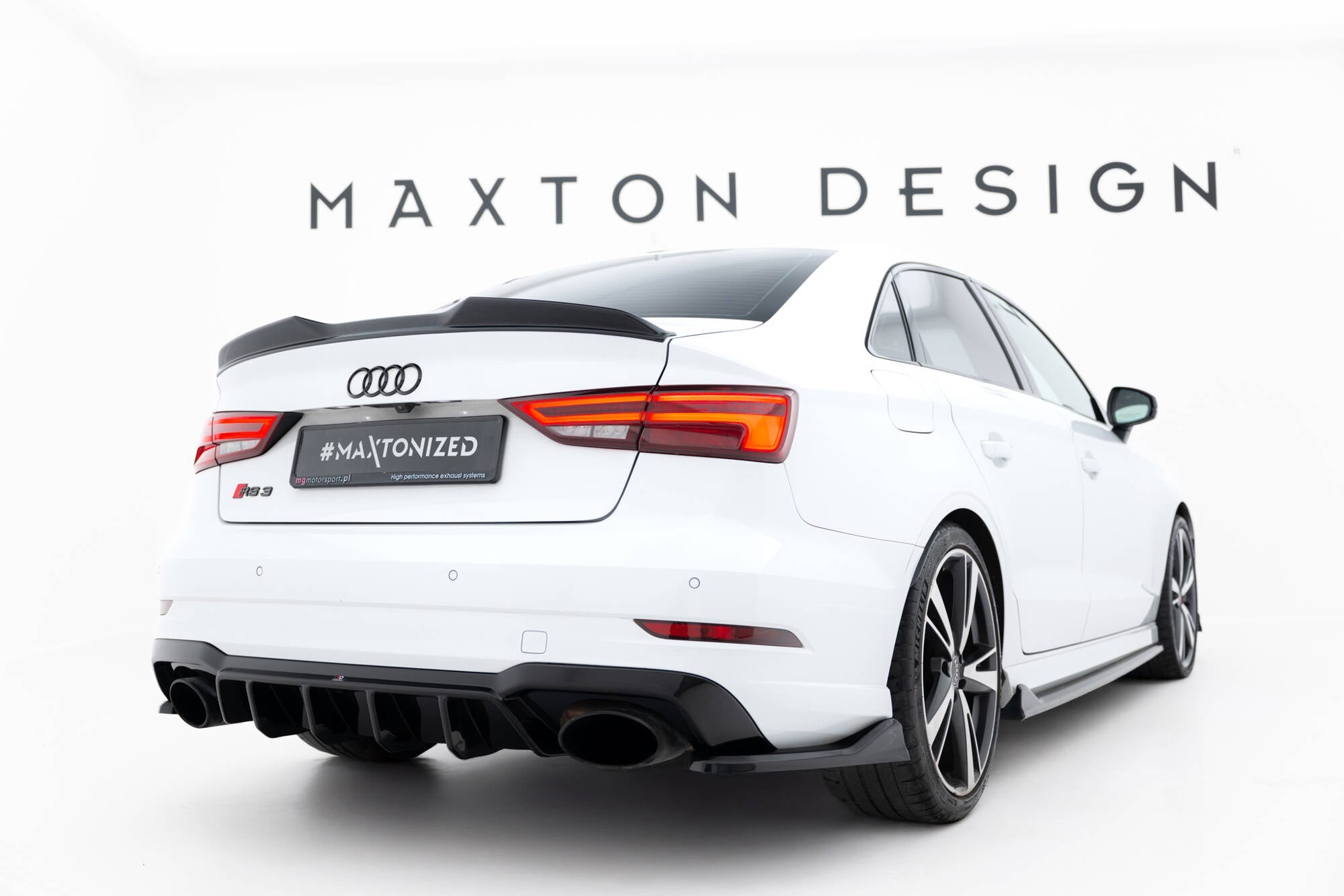Difusor V.2 Audi RS3 Berlina / Sedán 8V Facelift