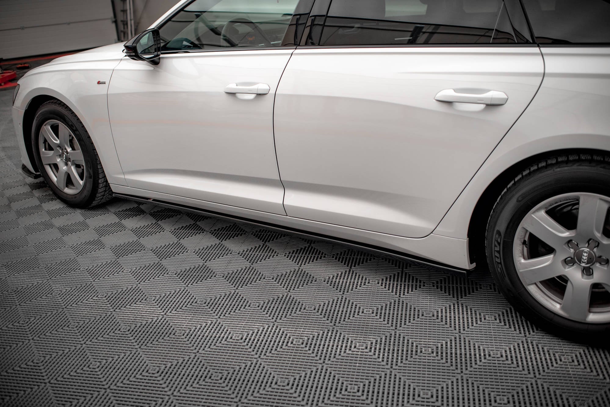Taloneras Audi A6 C8