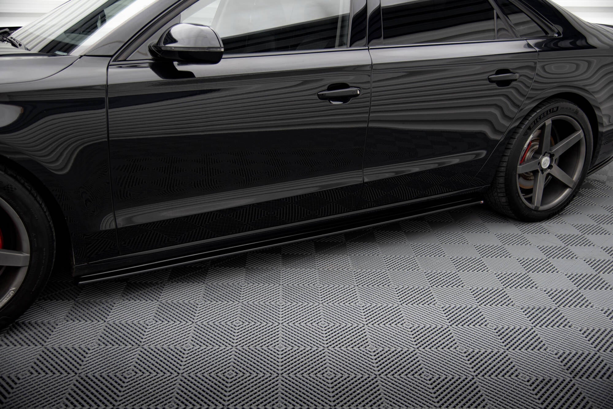 Taloneras Audi A8 D4 Berlina