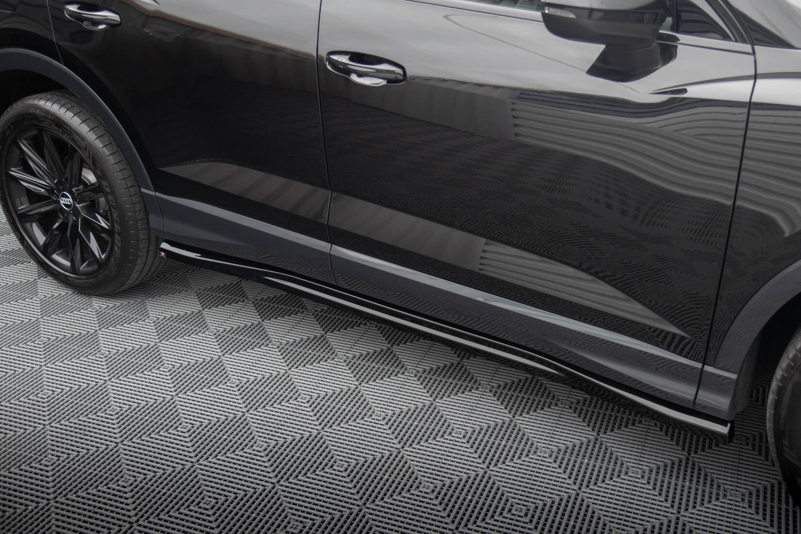 Taloneras Audi Q3 Sportback F3
