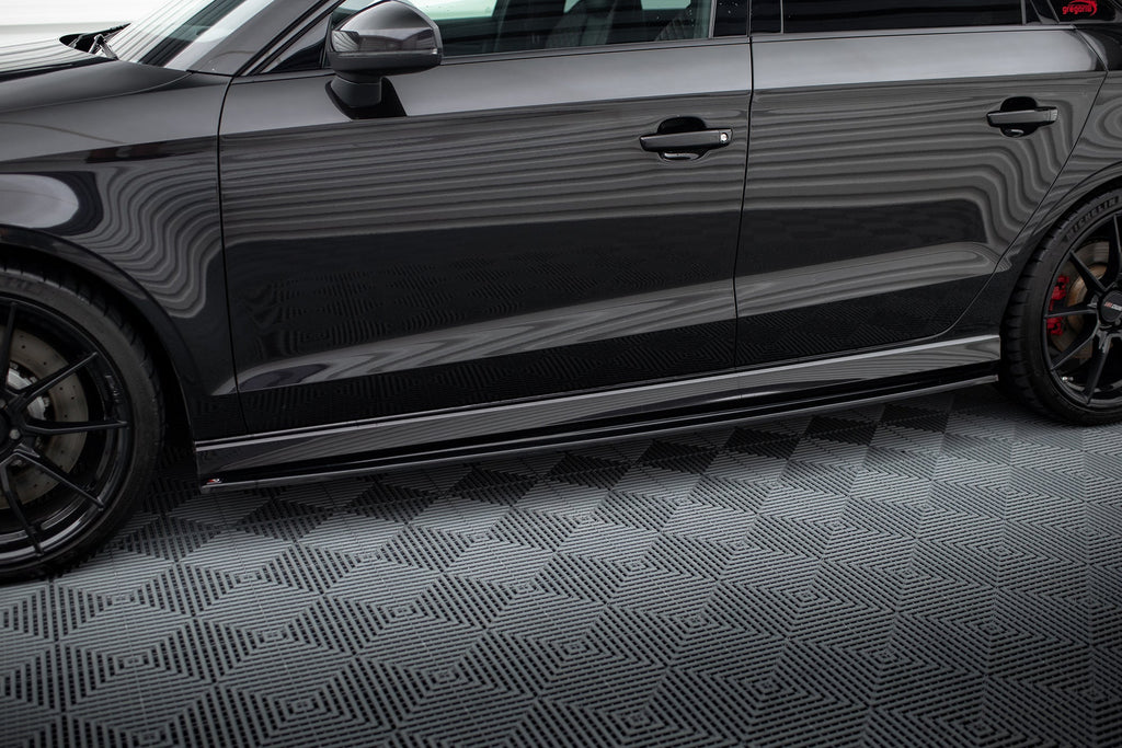 Audi RS3 Sedan 8V Facelift Side Skirts