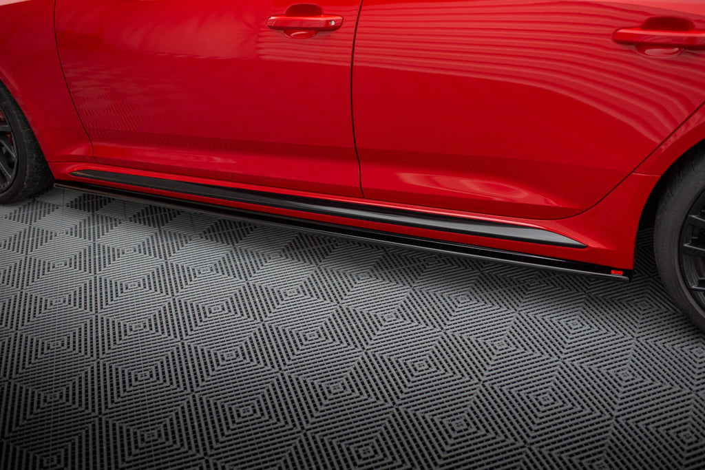 Audi RS4 B9 / B9 Facelift Sill Extensions