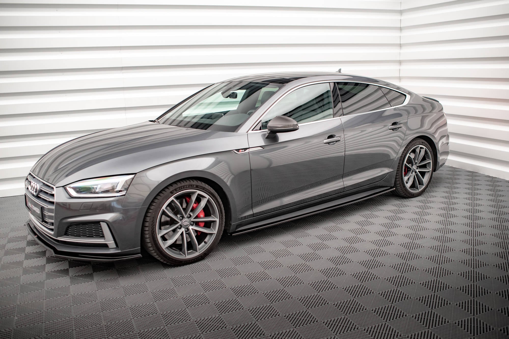 Taloneras Audi S5 / A5 S-Line F5 Sportback