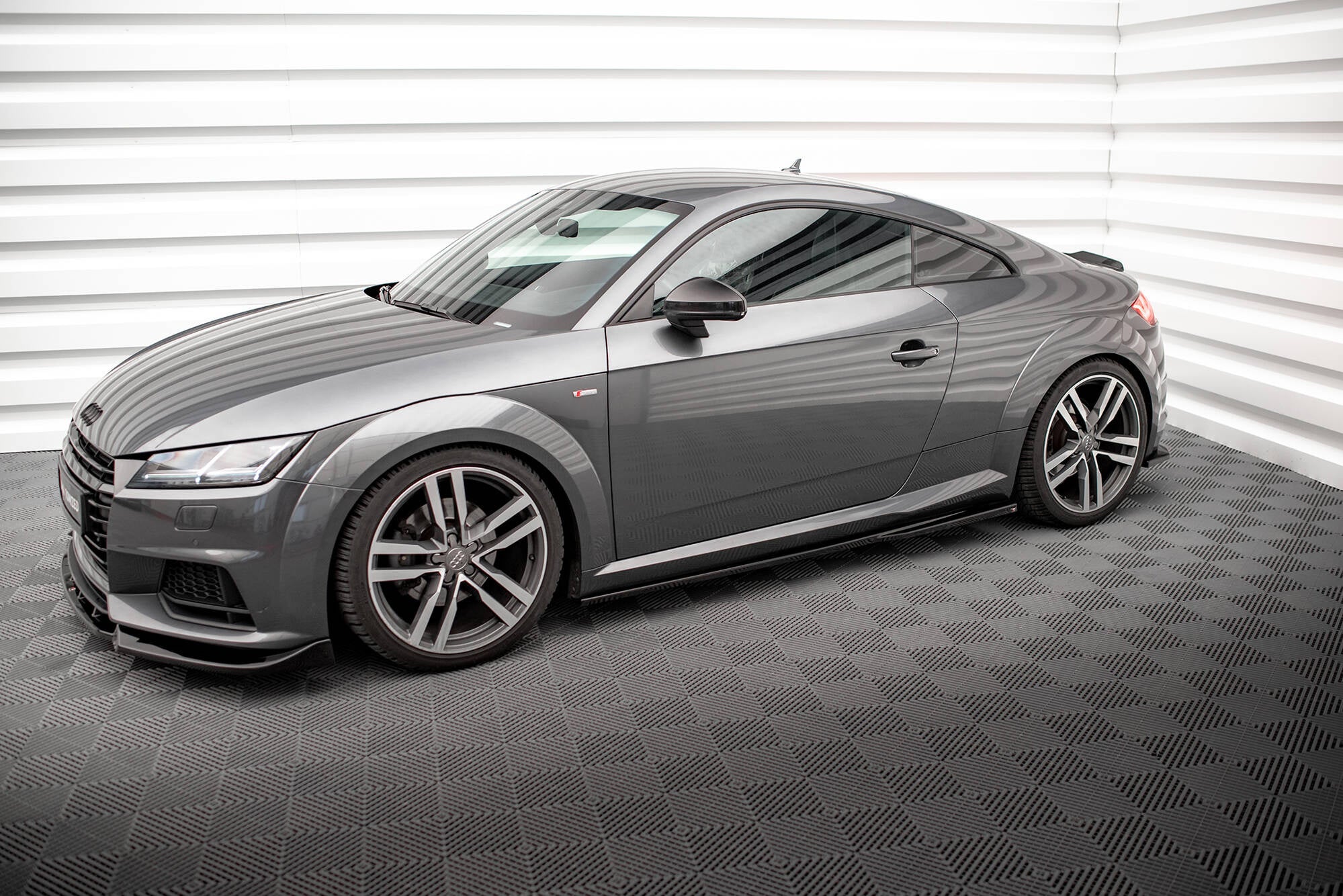 Taloneras Audi TT S-Line 8S