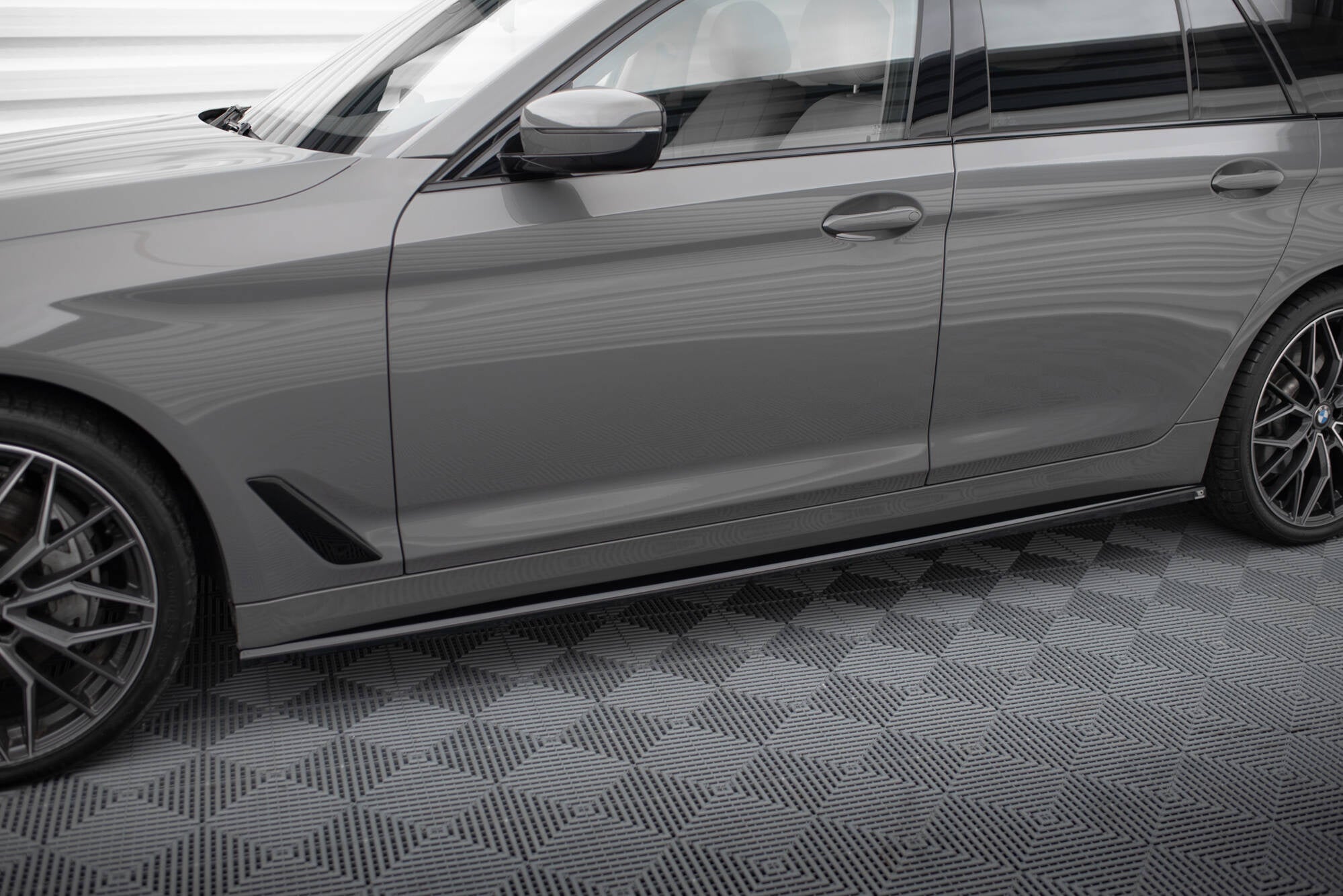 Taloneras BMW Serie 5 G30 / G31 Facelift