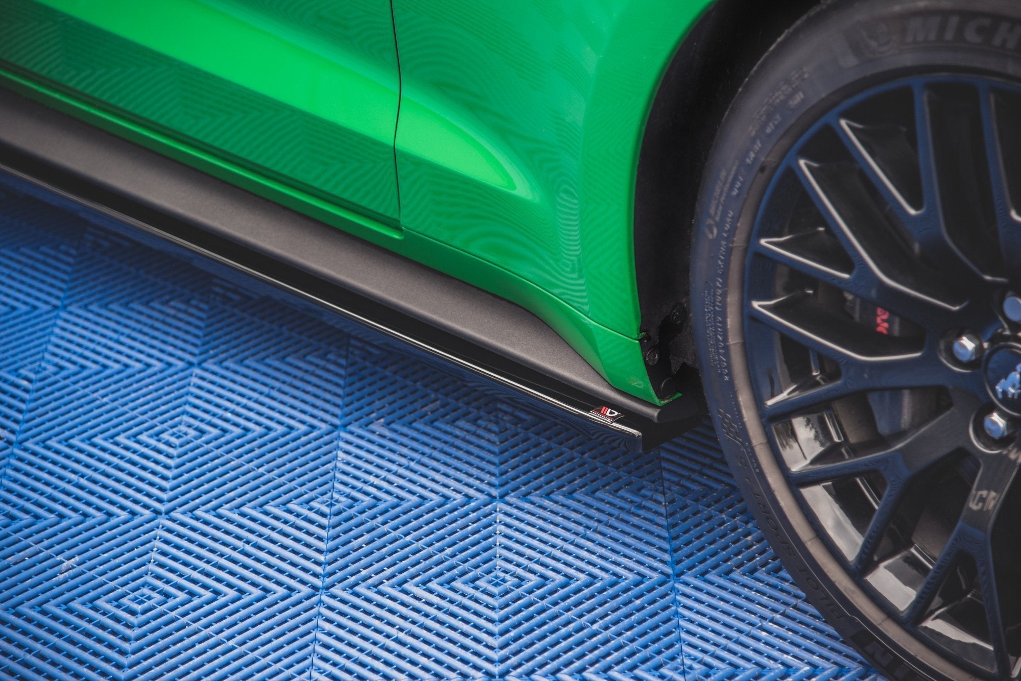 Taloneras + Flaps Ford Mustang GT Mk6 Facelift