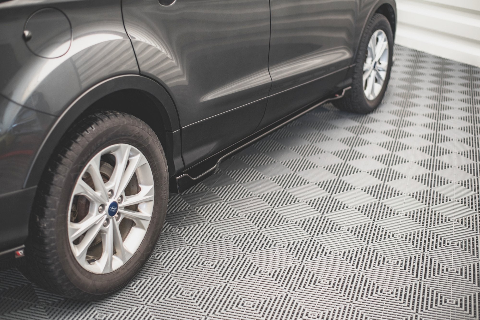 Taloneras Ford Escape Mk3