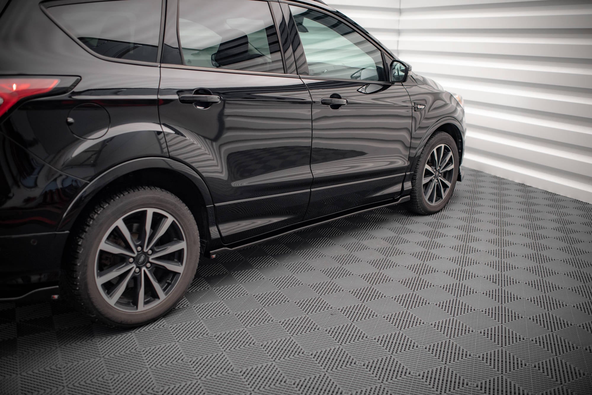 Taloneras Ford Escape ST-Line Mk3