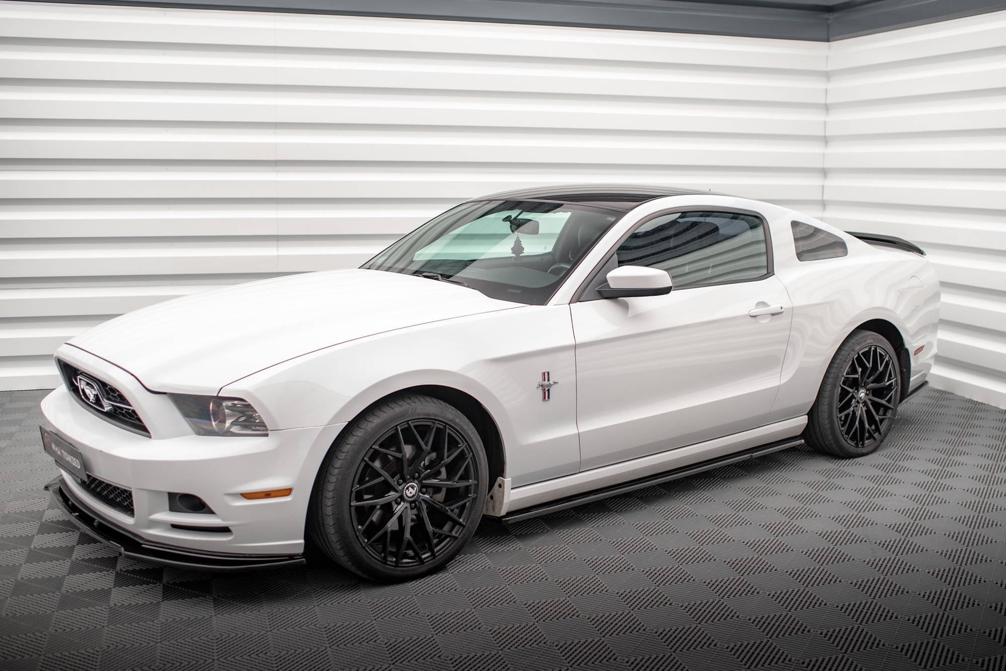 Taloneras Ford Mustang Mk5 Facelift