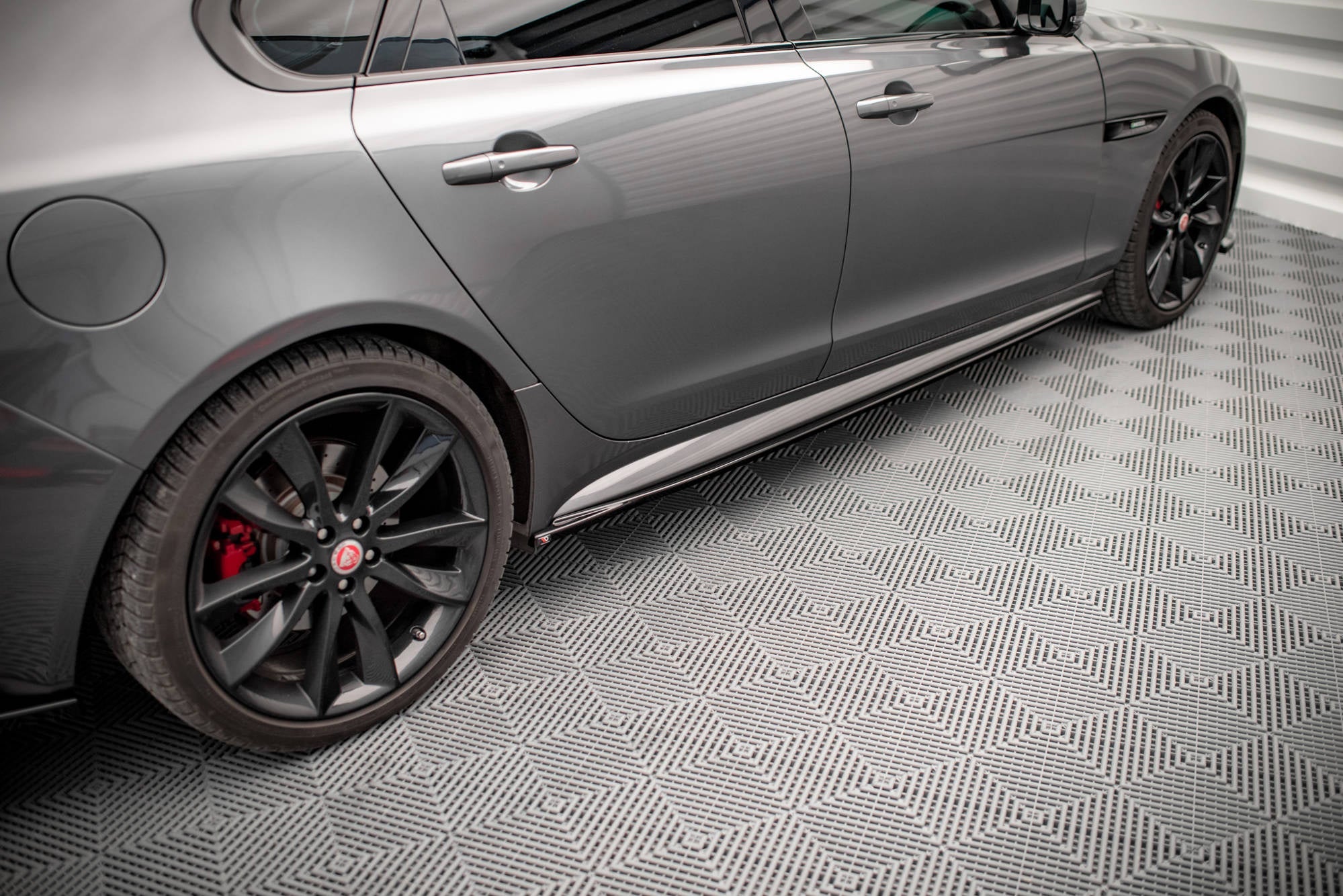Taloneras Jaguar XF R-Sport Mk2