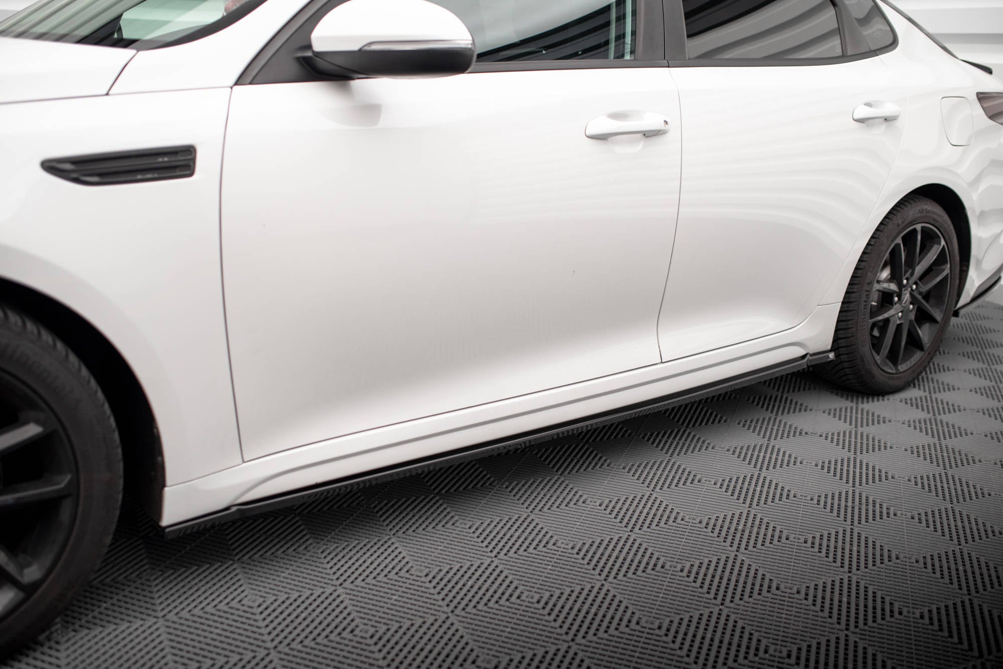 Taloneras Kia Optima Mk4 Facelift