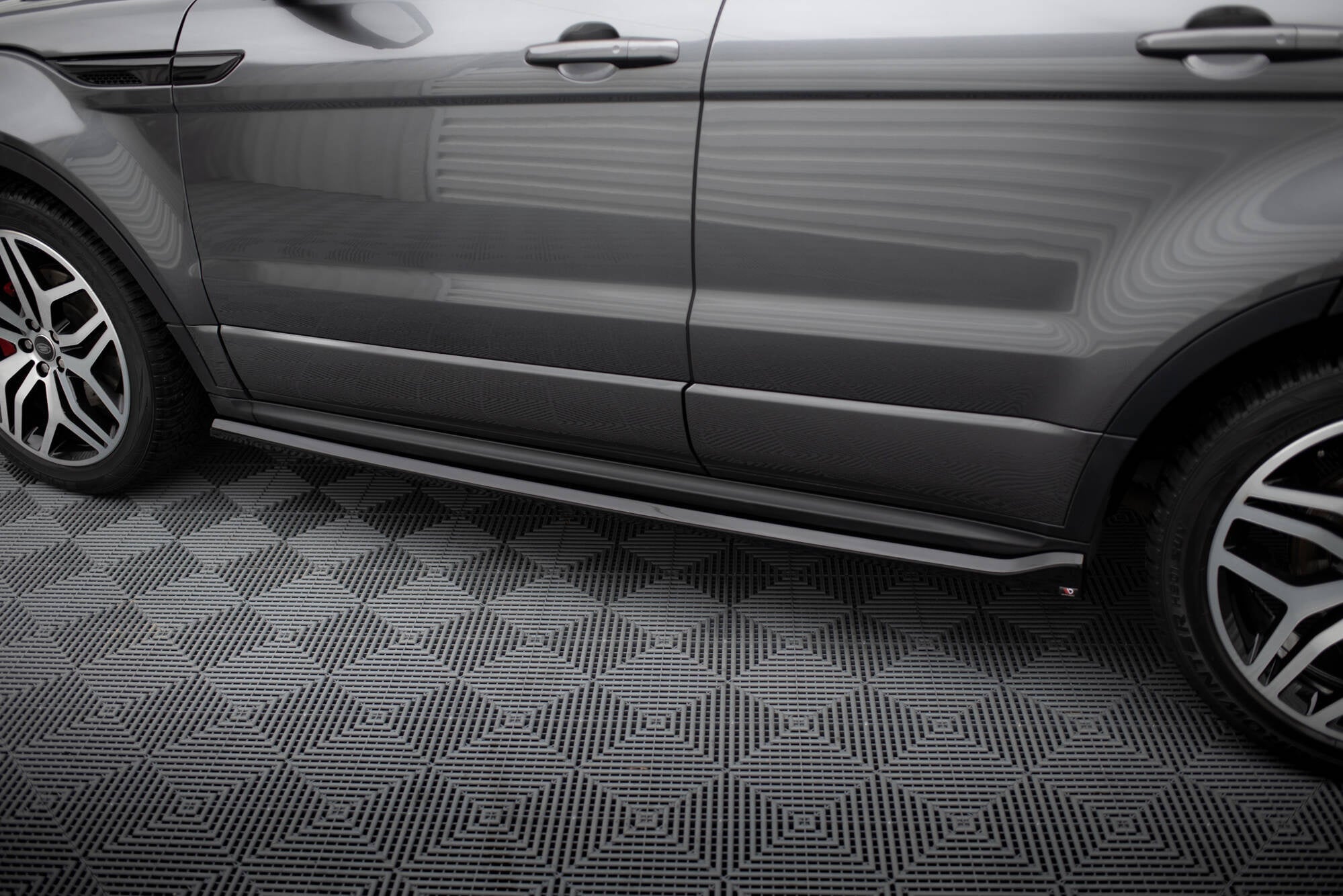 Taloneras Land Rover Range Rover Evoque HSE Dynamic Mk1 Facelift