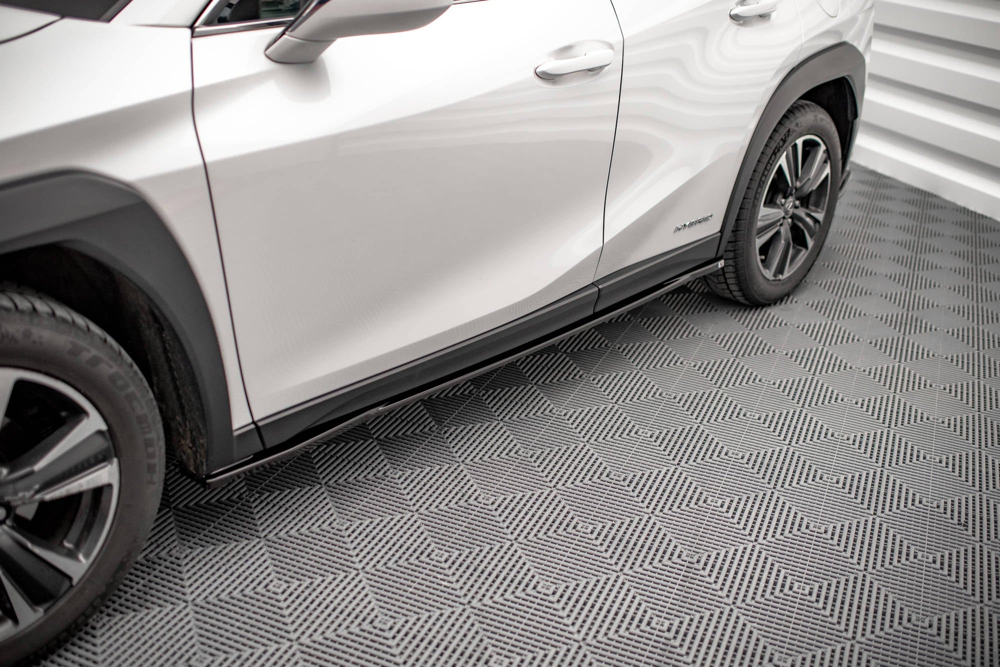 Taloneras Lexus UX Mk1