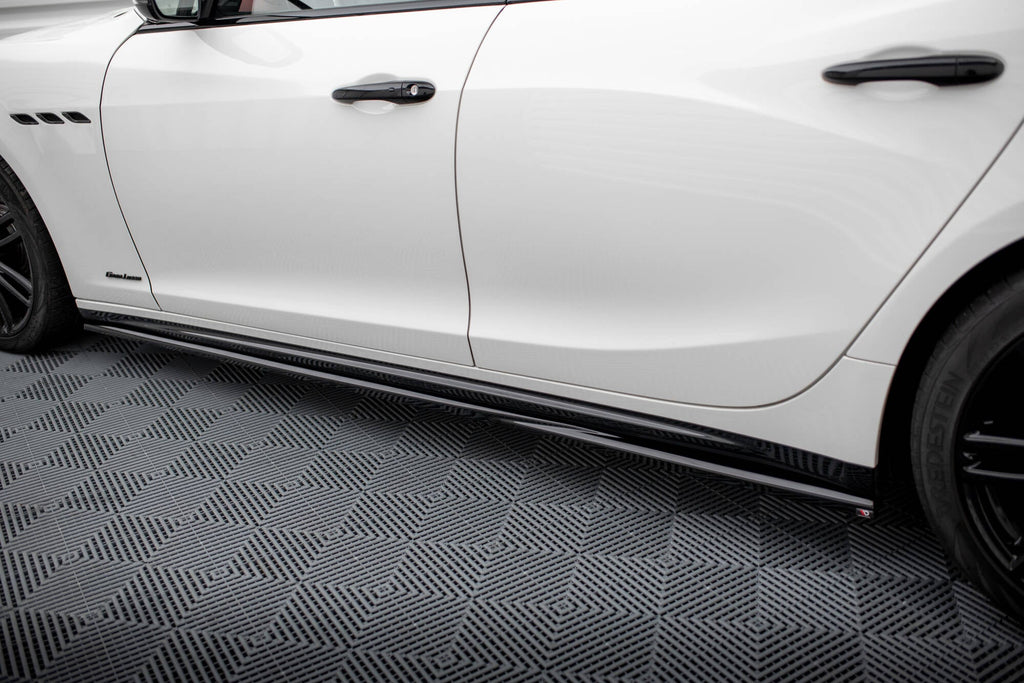 Maserati Ghibli Mk3 Facelift Side Skirts