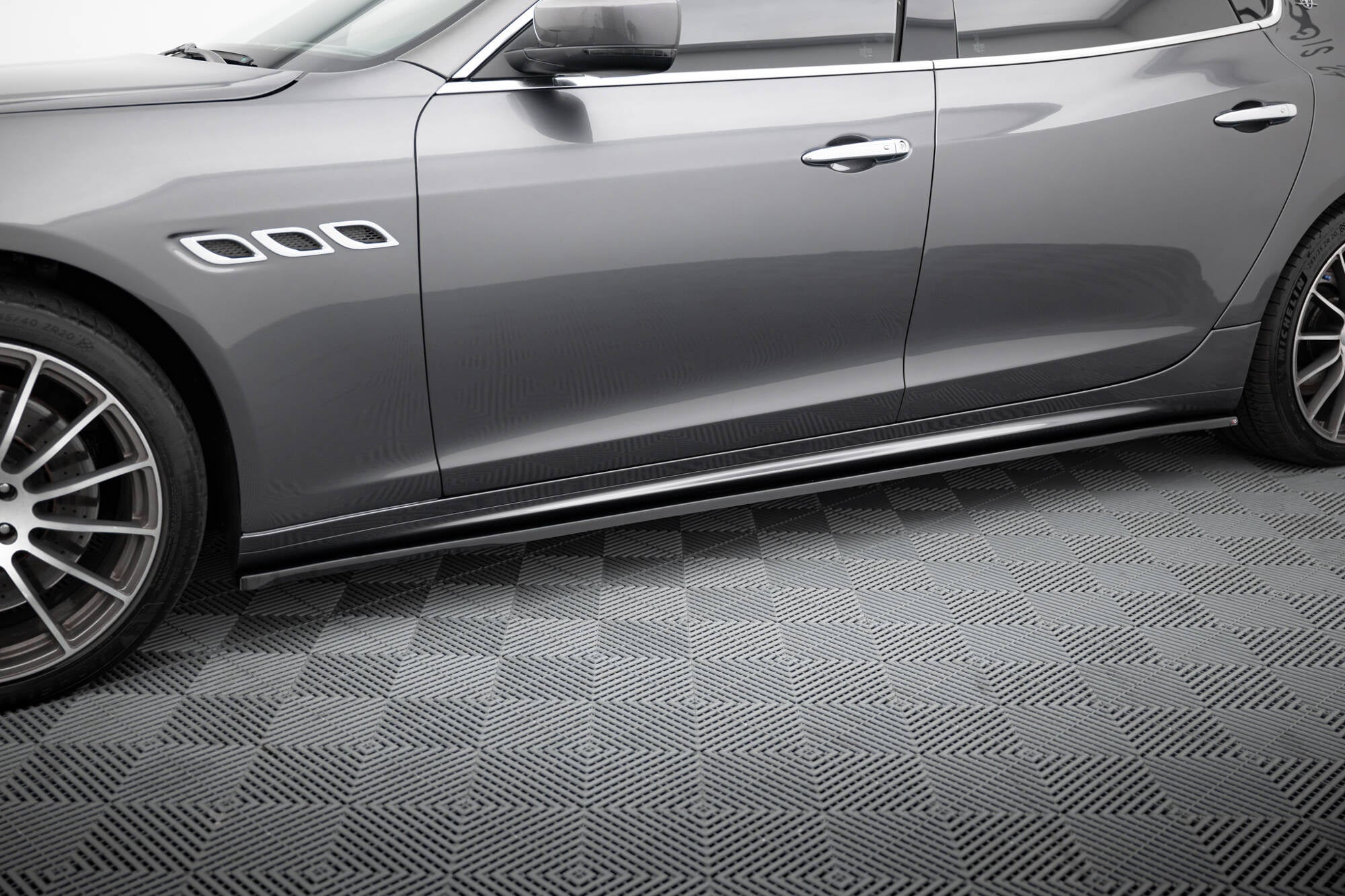 Taloneras Maserati Quattroporte Mk6