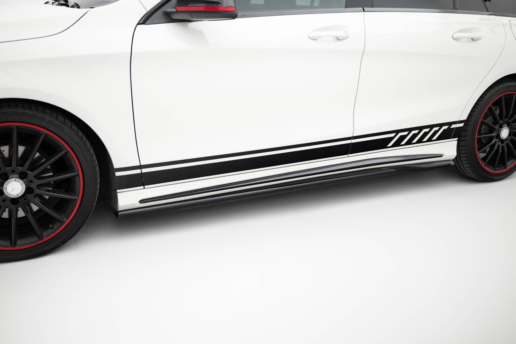Taloneras Mercedes-Benz CLA AMG-Line C117
