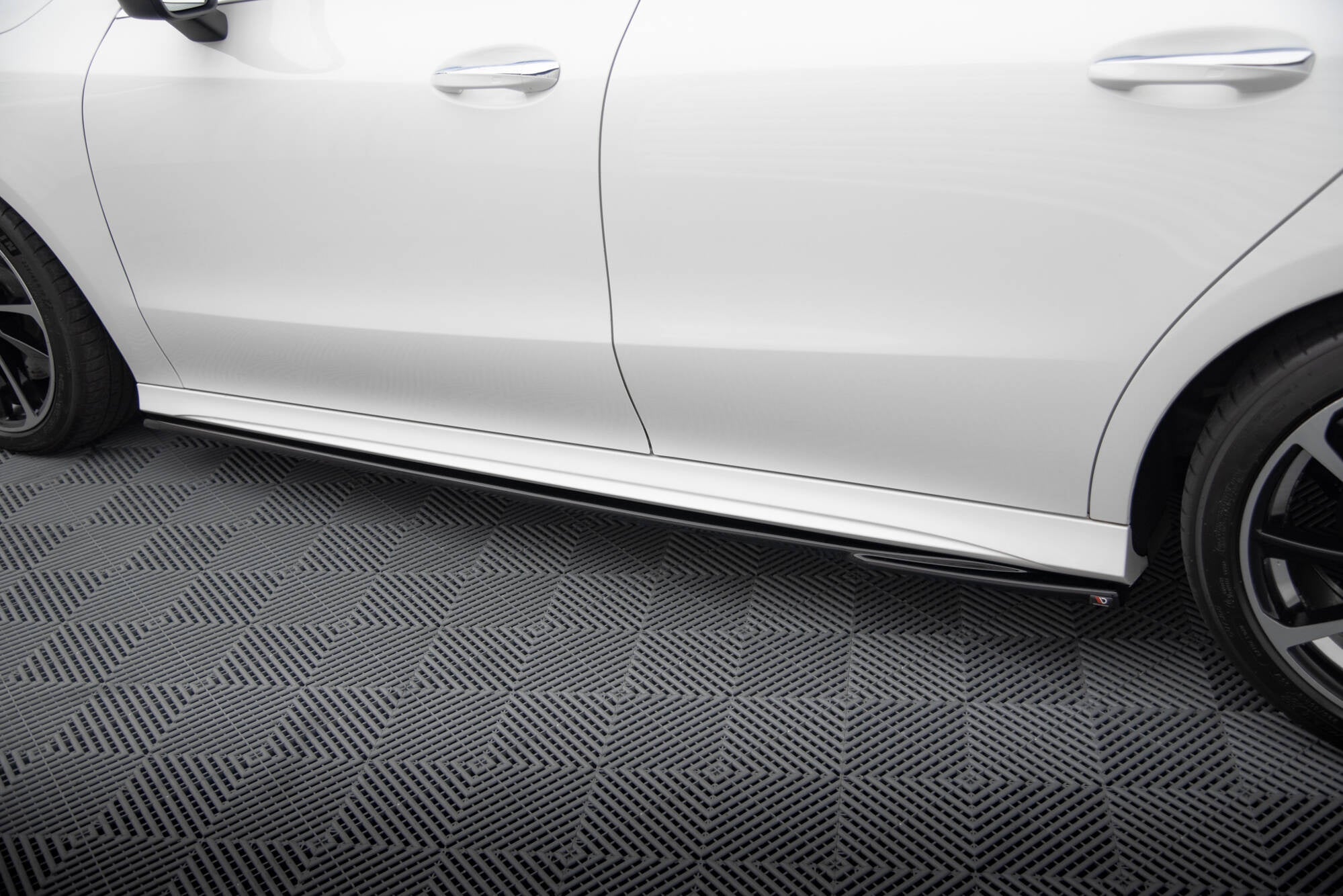Taloneras Mercedes-Benz CLA AMG-Line C118