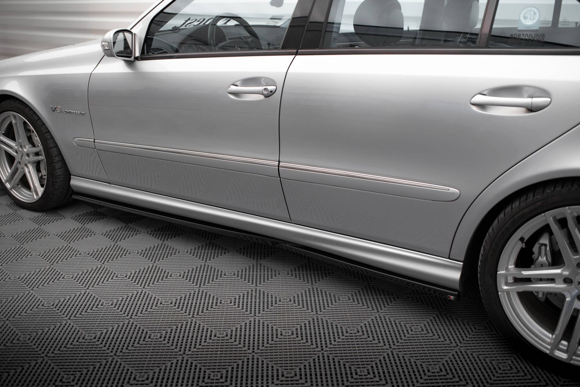Taloneras Mercedes-Benz Clase E 55 AMG W211