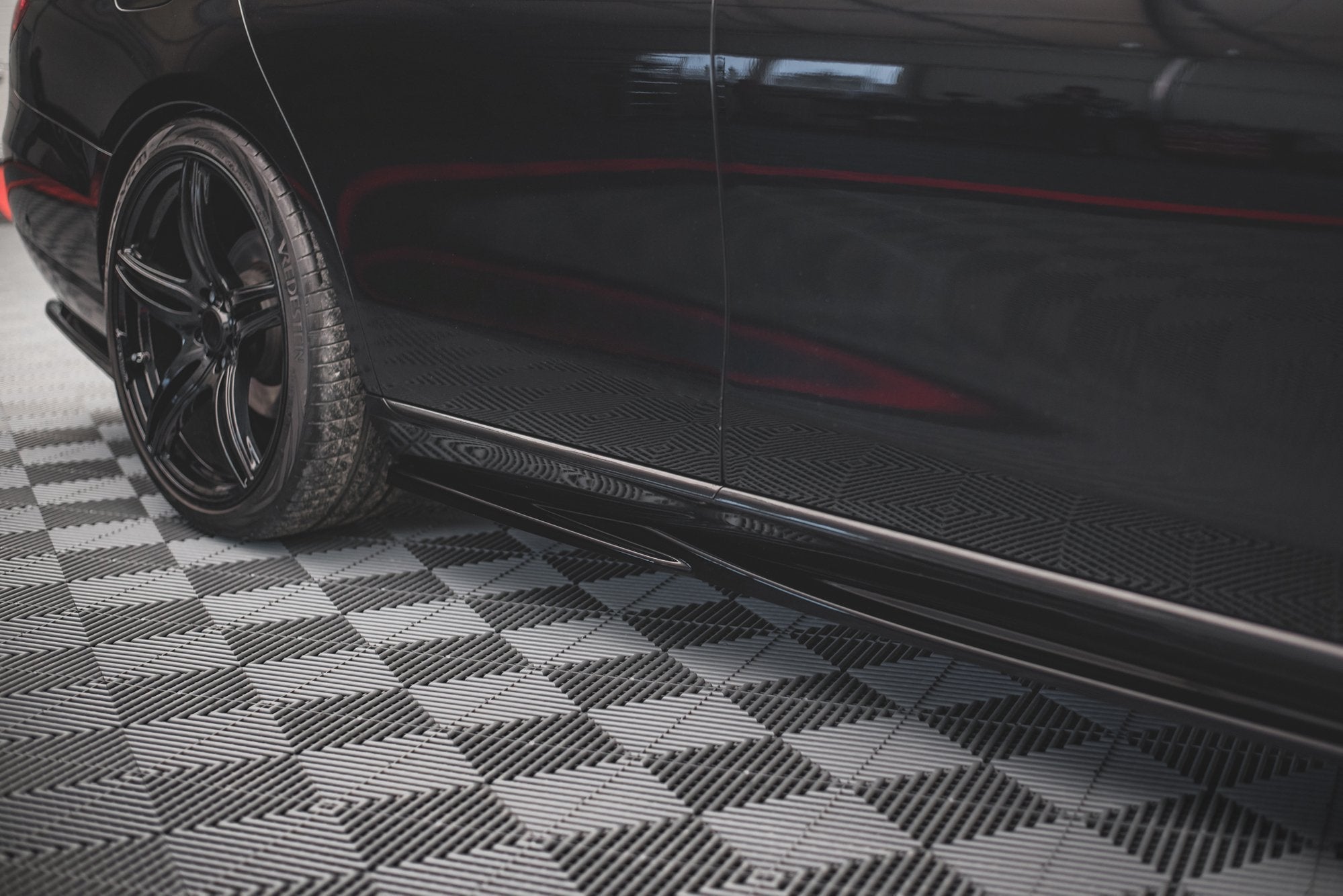 Taloneras Mercedes-Benz Clase E W213