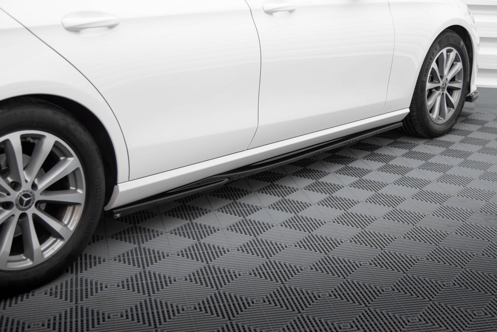 Taloneras Mercedes-Benz Clase E W213