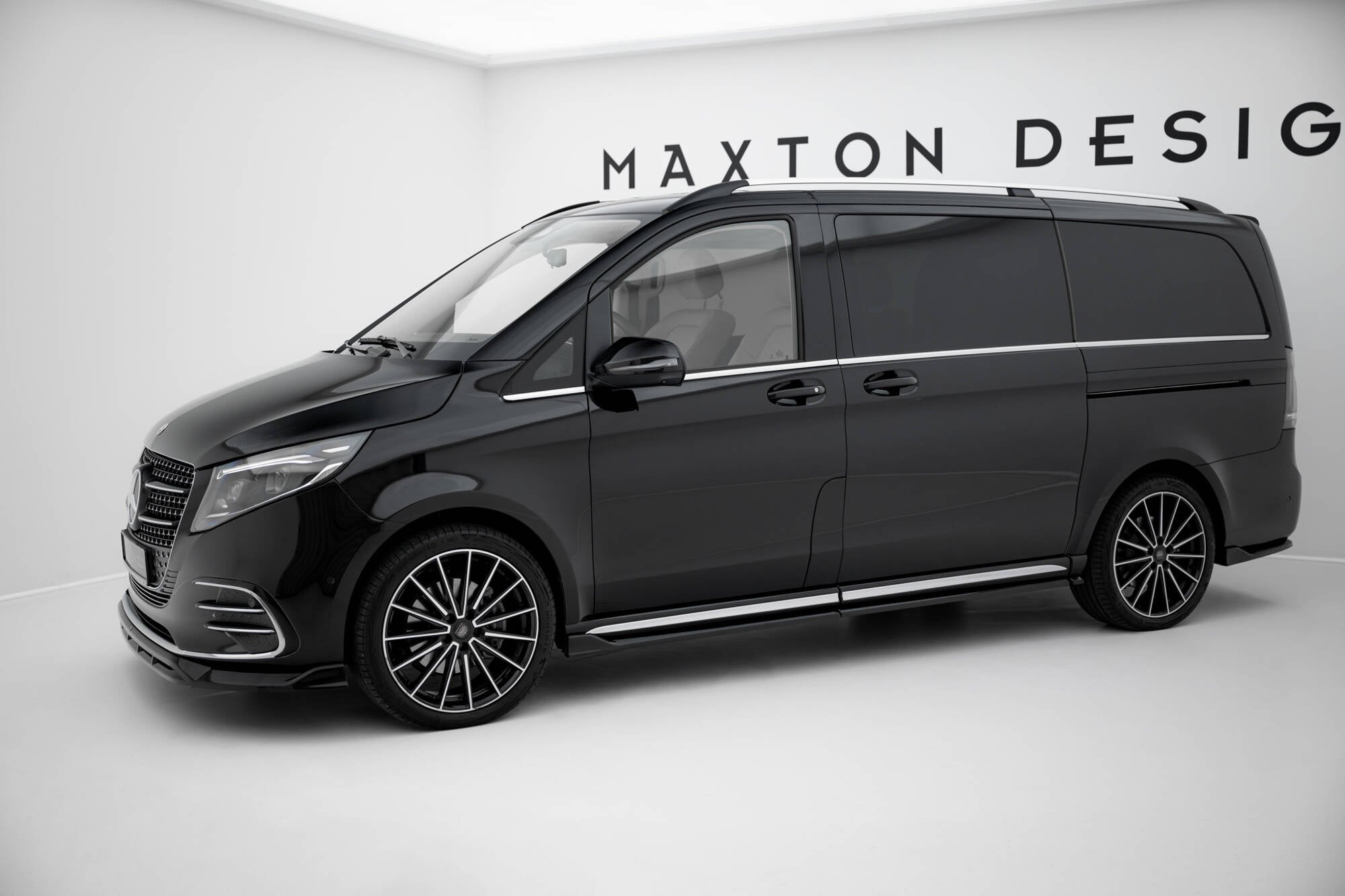 Taloneras Mercedes-Benz V-Class Long AMG-Line W447 Facelift 2