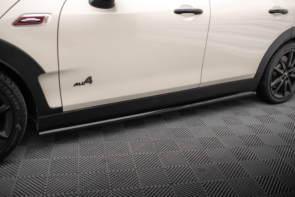 Mini Cooper Clubman John Cooper Works F54 Facelift Side Skirts