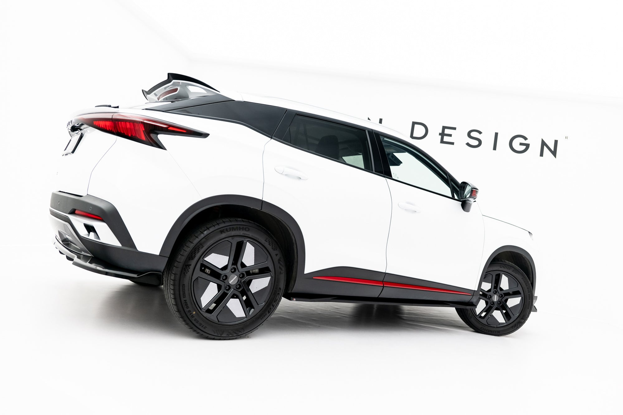Taloneras Omoda 5 Mk1